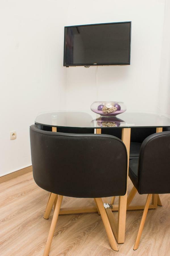 Apartments Martina Banjole Extérieur photo